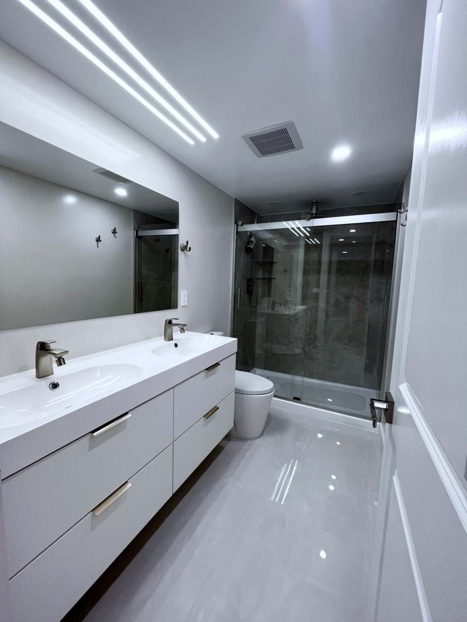 1731 Presidential Way