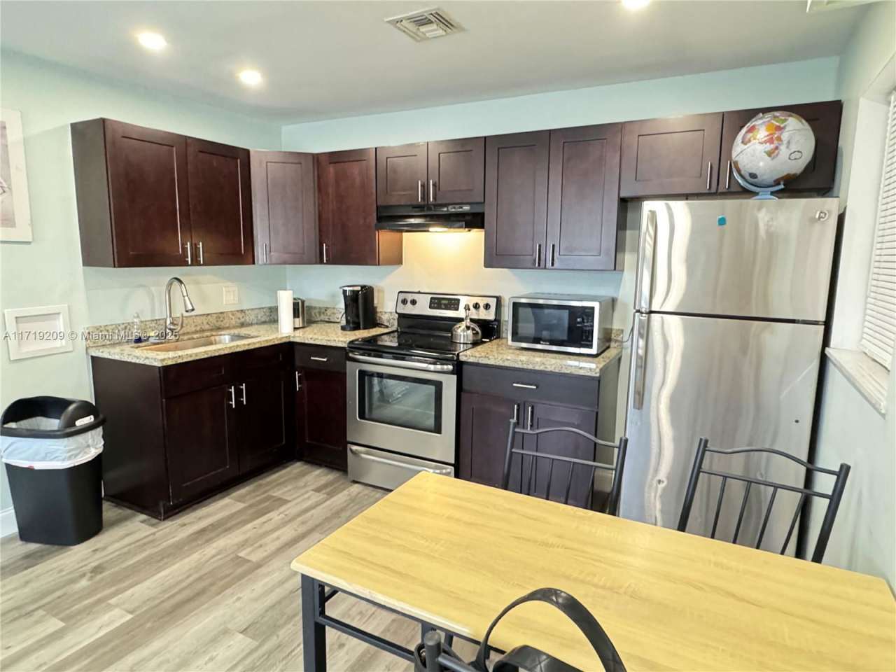 236 Southeast 9th Avenue