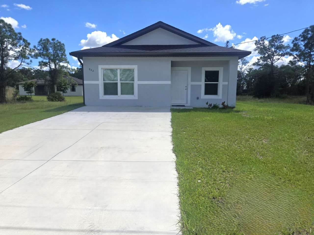 Cozy Two Bedroom, one bath house-Newer Construction- Lehigh Acres