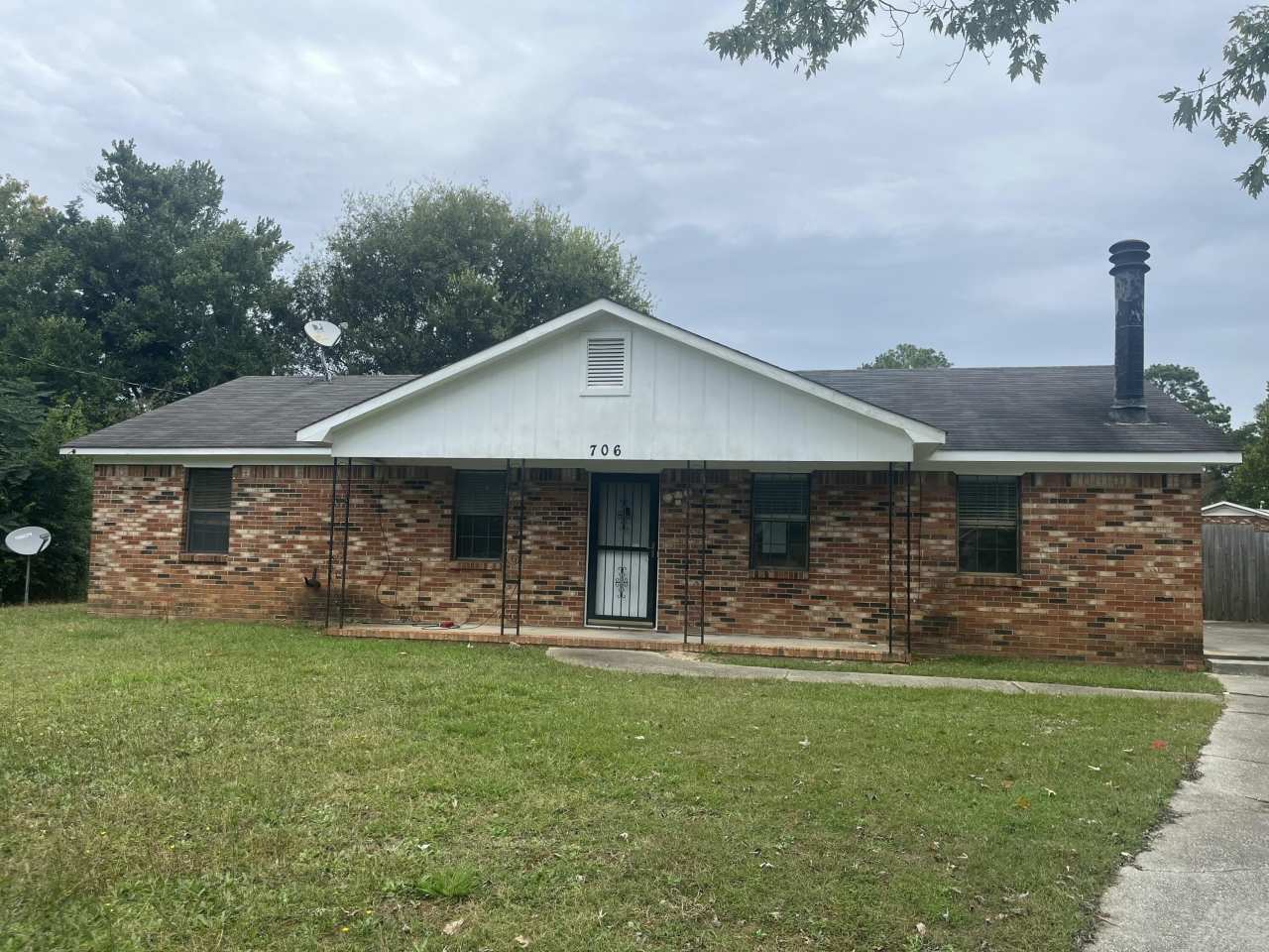 706 Cottonwood Court