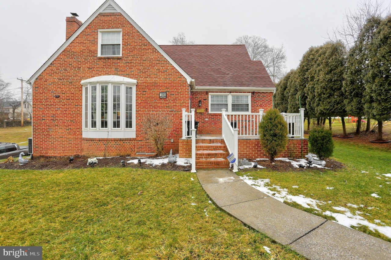 3703 DURLEY