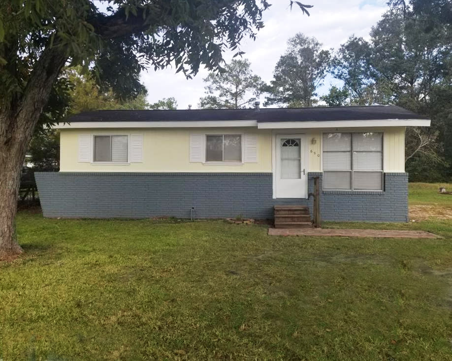 650 South East Railroad Avenue