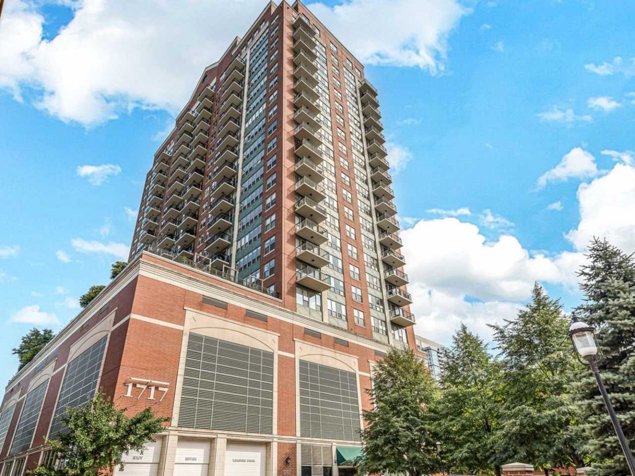 1717 S Prairie Avenue unit: 1403