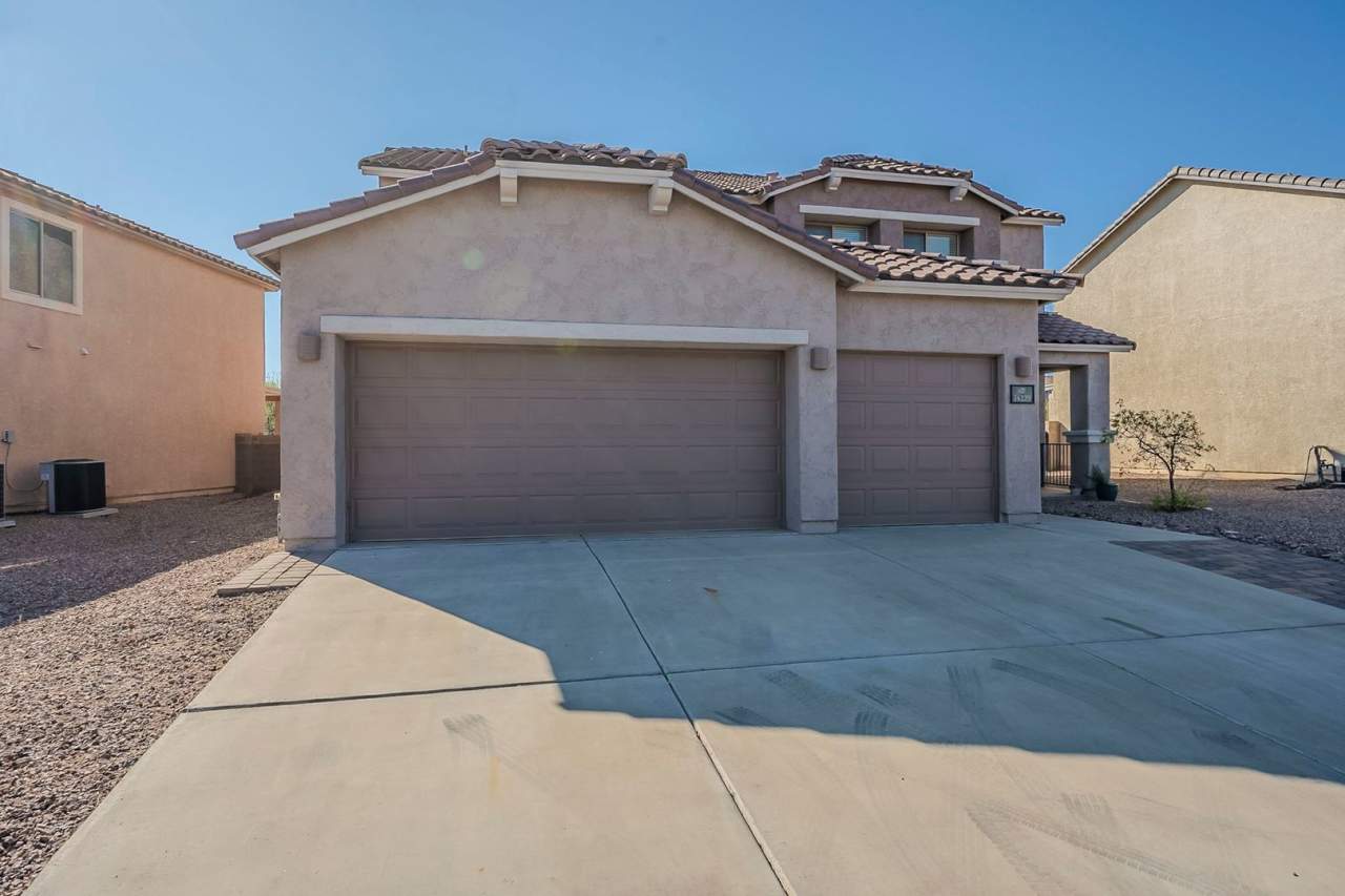 Pending/ Rented - Sahuarita Beauty!