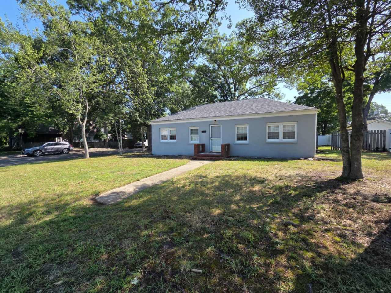 3899 Smith