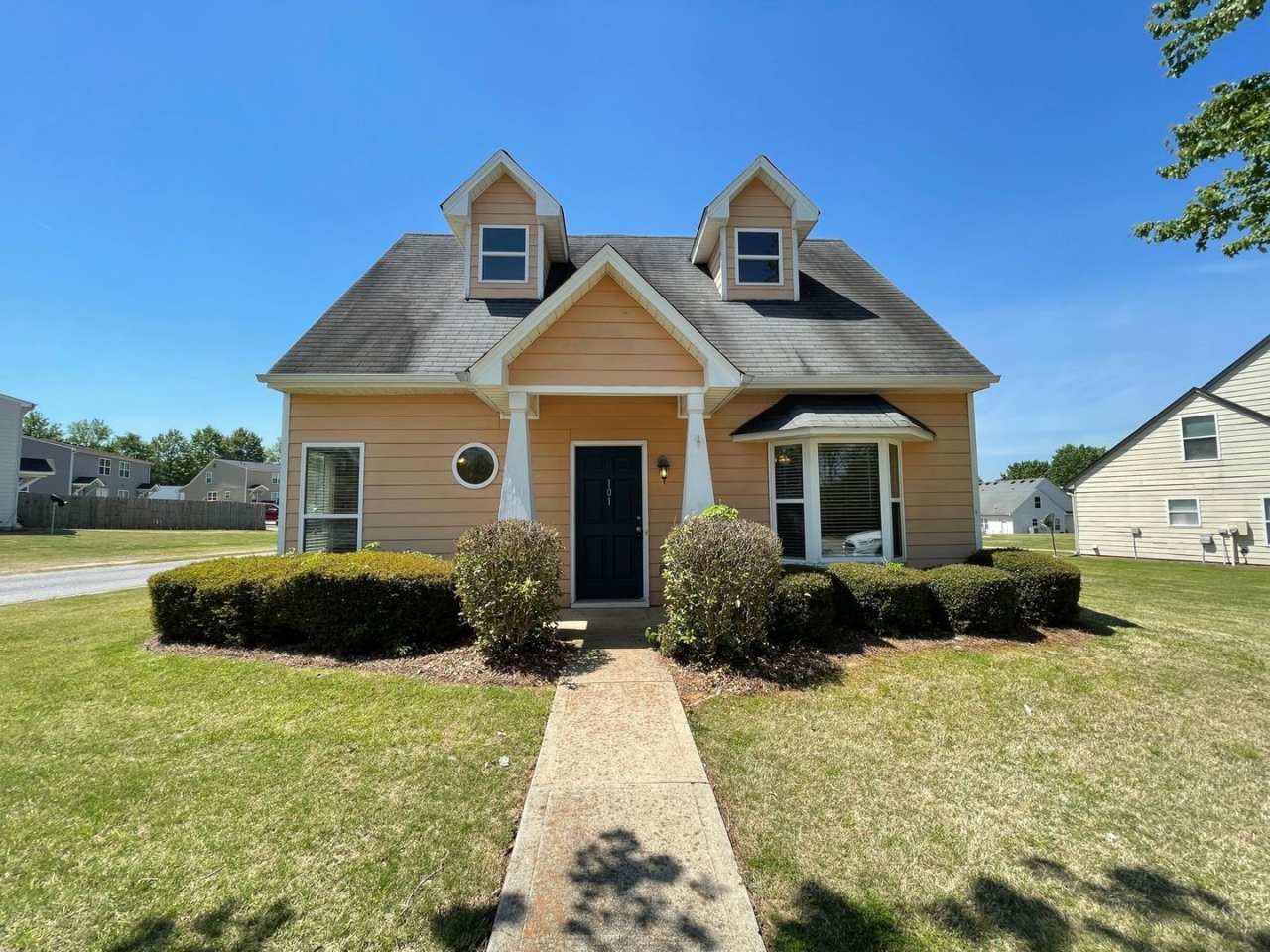 PRE-LEASING FOR AUGUST 2026!