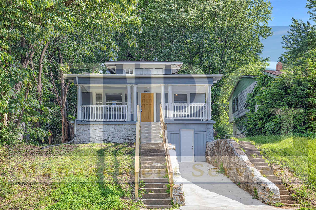 1825 East 67th Street