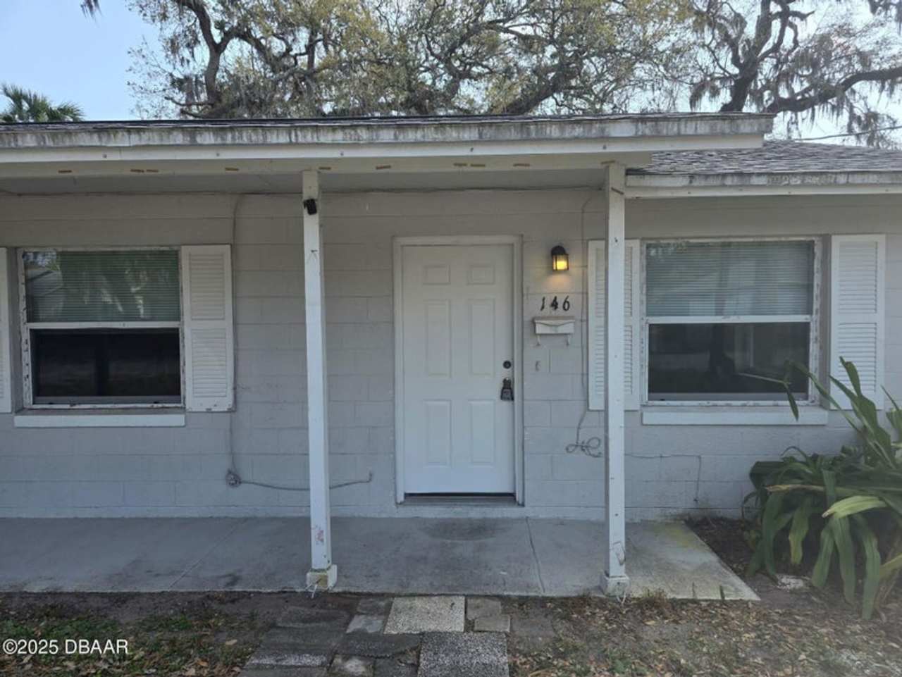 2/1 duplex in Edgewater