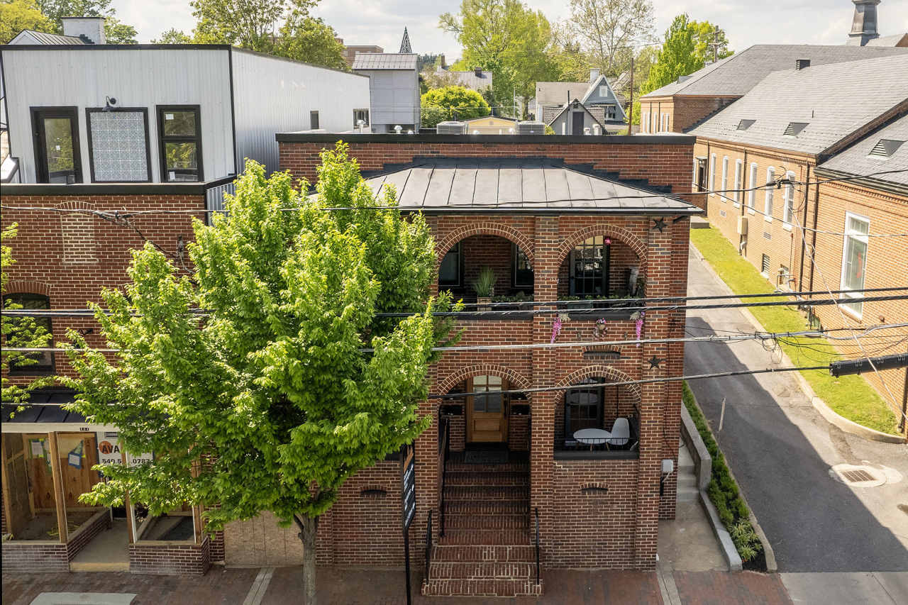 125 South Braddock Street - 102