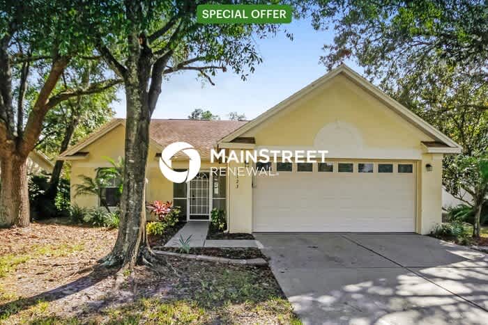 1123 Bloom Hill Avenue