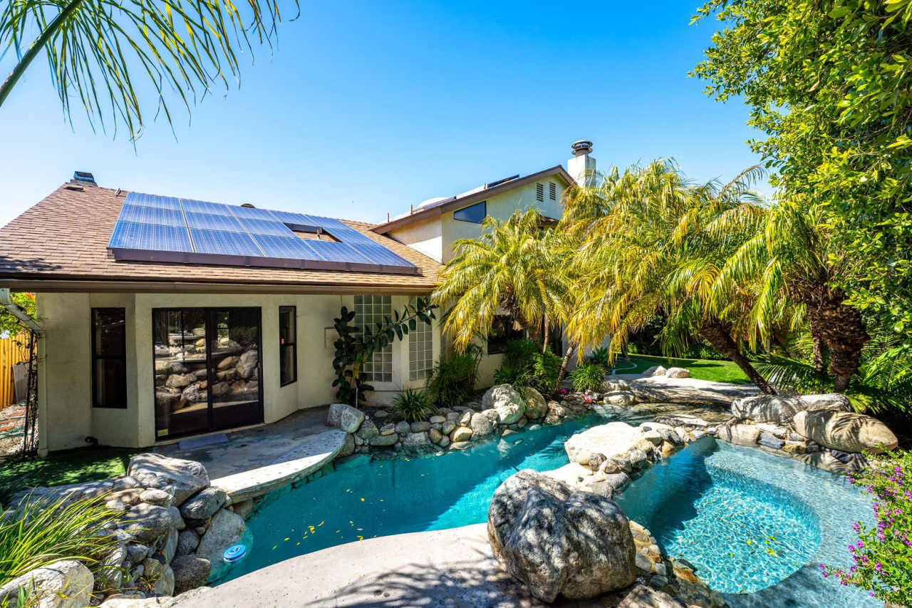 Camarillo Heights home with Resort Style Backyard!