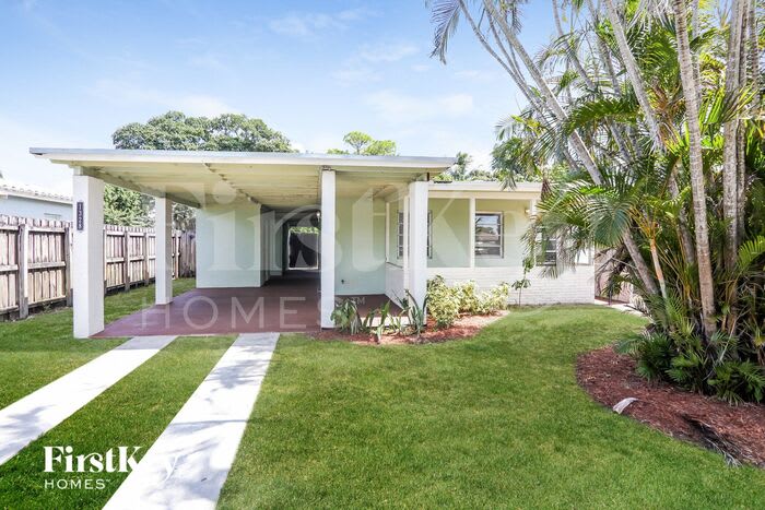 1328 Northwest 3rd Avenue