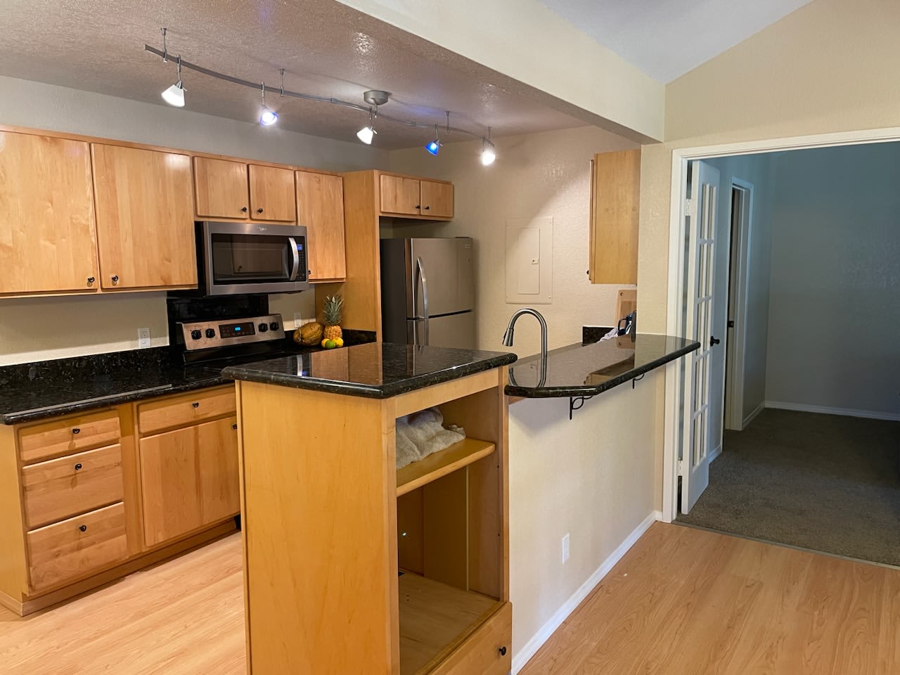 68-3883 Lua Kula Street