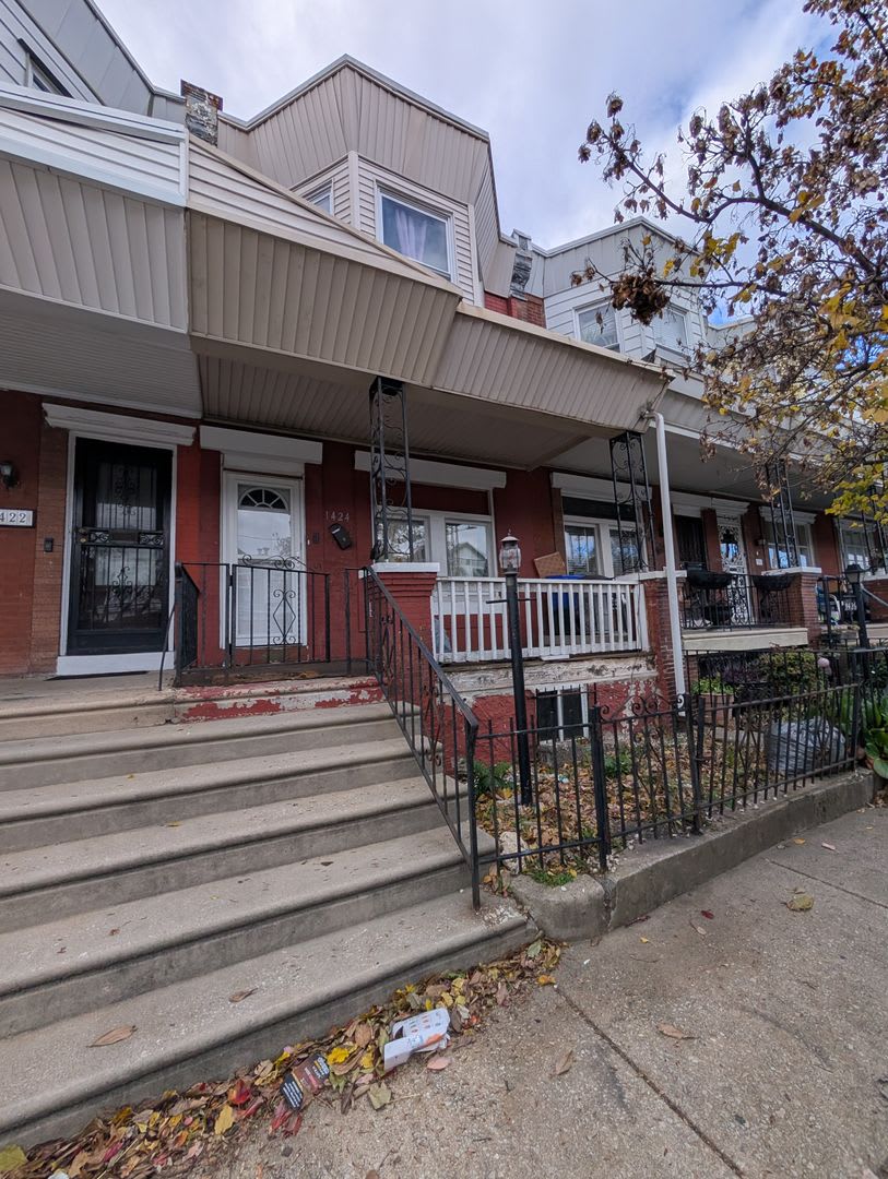 Well-maintained home.