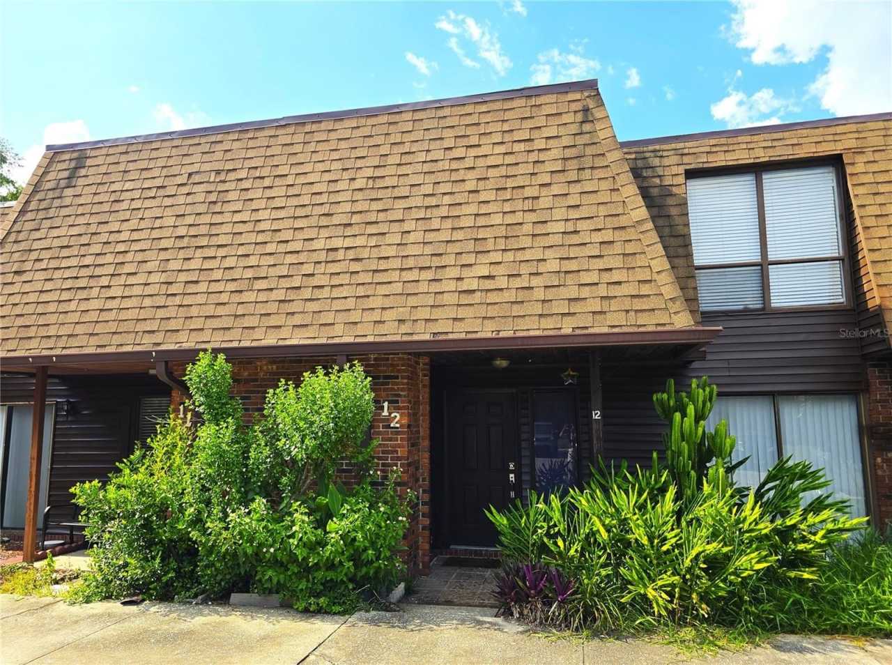 1836 N CRYSTAL LAKE DRIVE