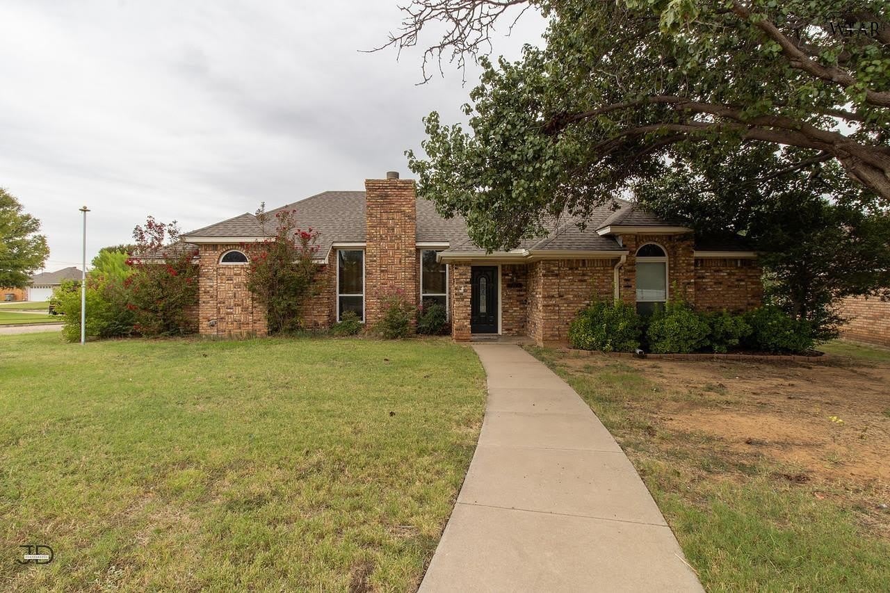 2224 SANDCASTLE ROAD