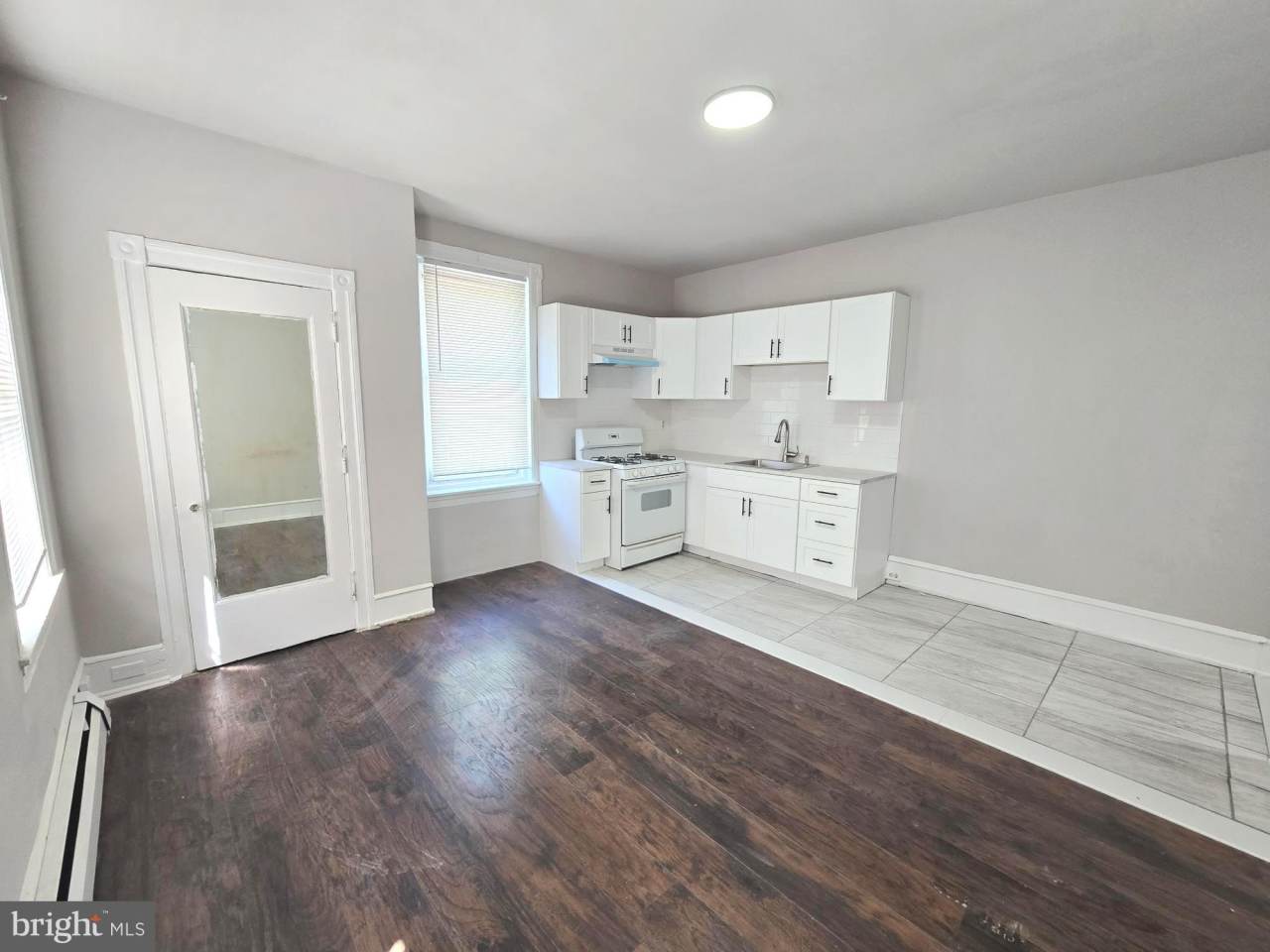 509 E WASHINGTON Lane unit: 2Nd Fl Rear