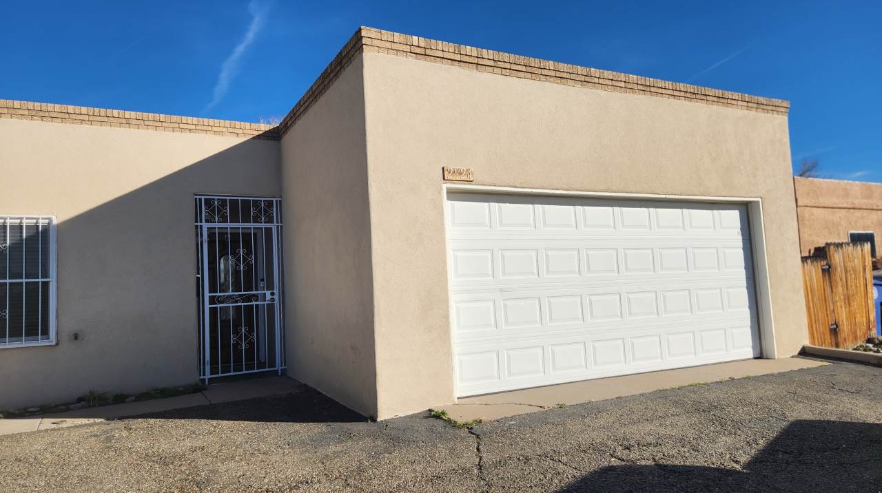 2924 Palo Verde Drive Northeast - a