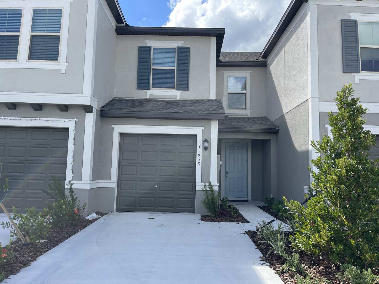 31653 Blue Passing Loop