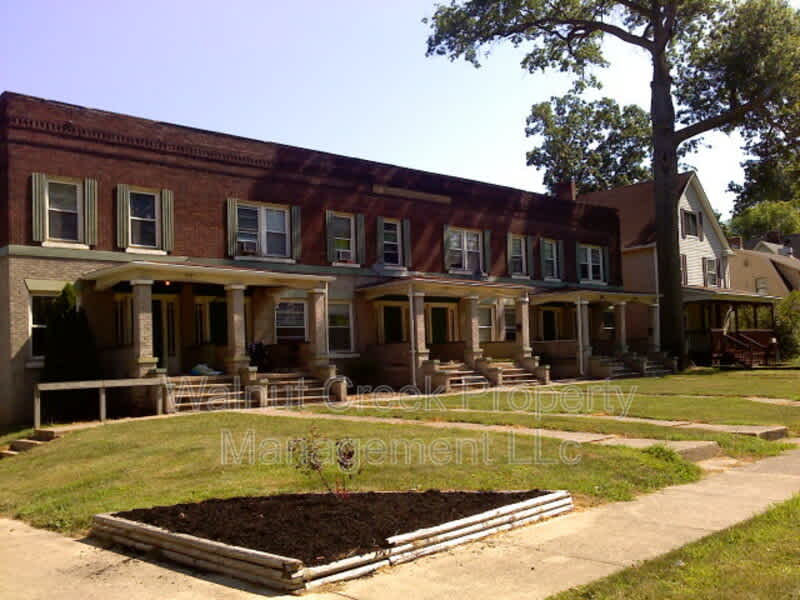 2103 1/2 E. 31st Street