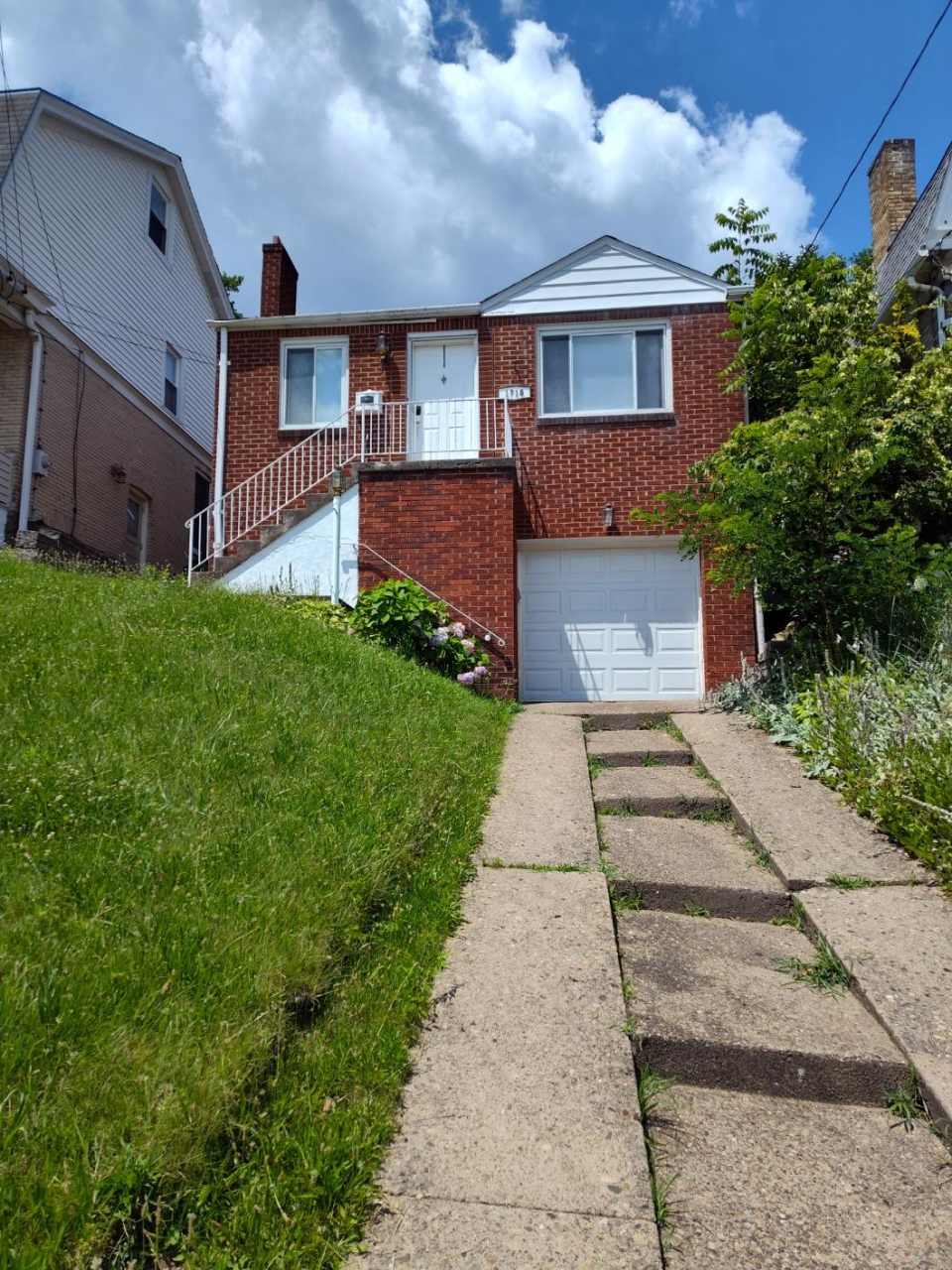 1718 Fallowfield Avenue