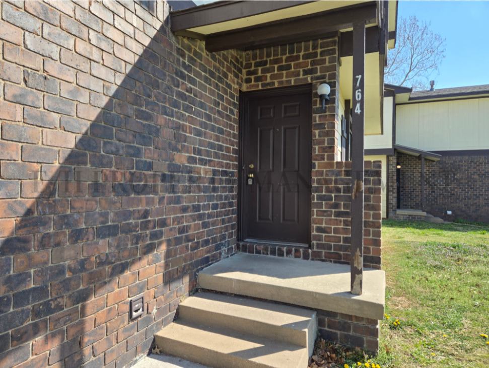 764 North Illinois Street