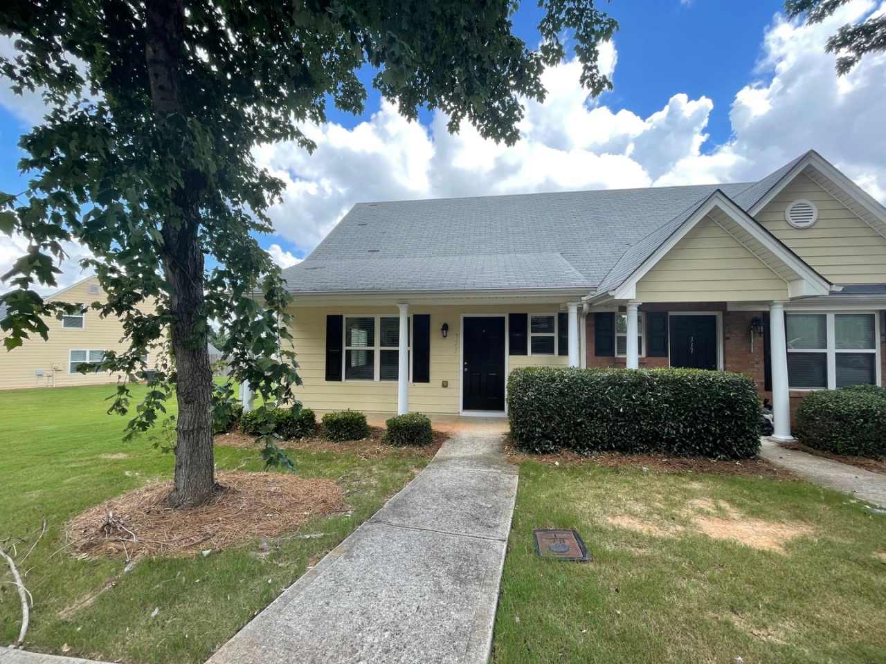 Pre-Leasing for August 2026 WITH FENCED IN YARD!