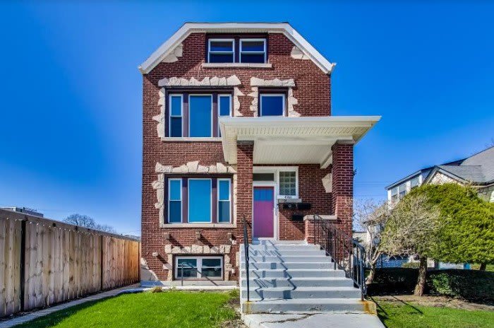 4988 N Elston Avenue