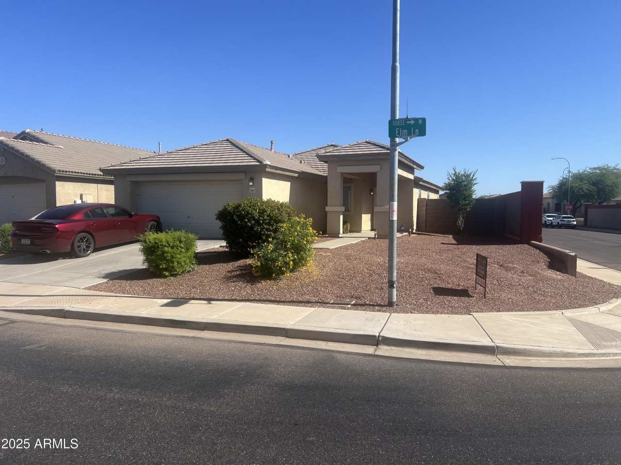10833 W ELM Lane