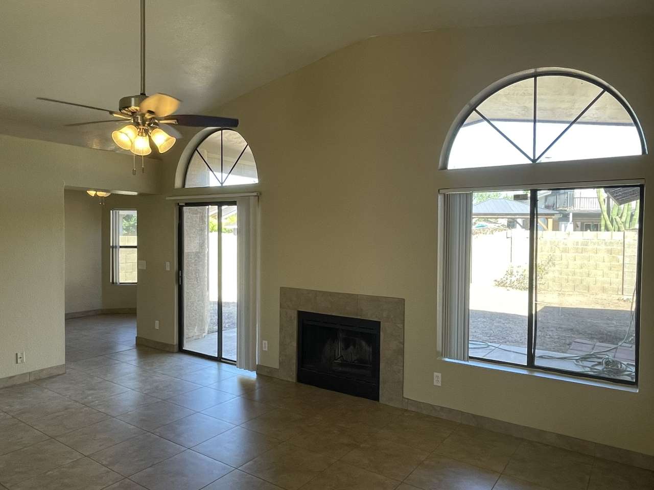 6502 W. Paradise Lane - 1