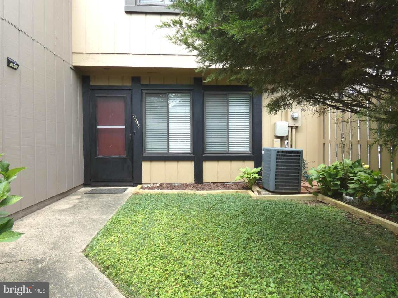 9058 ARLINGTON BOULEVARD