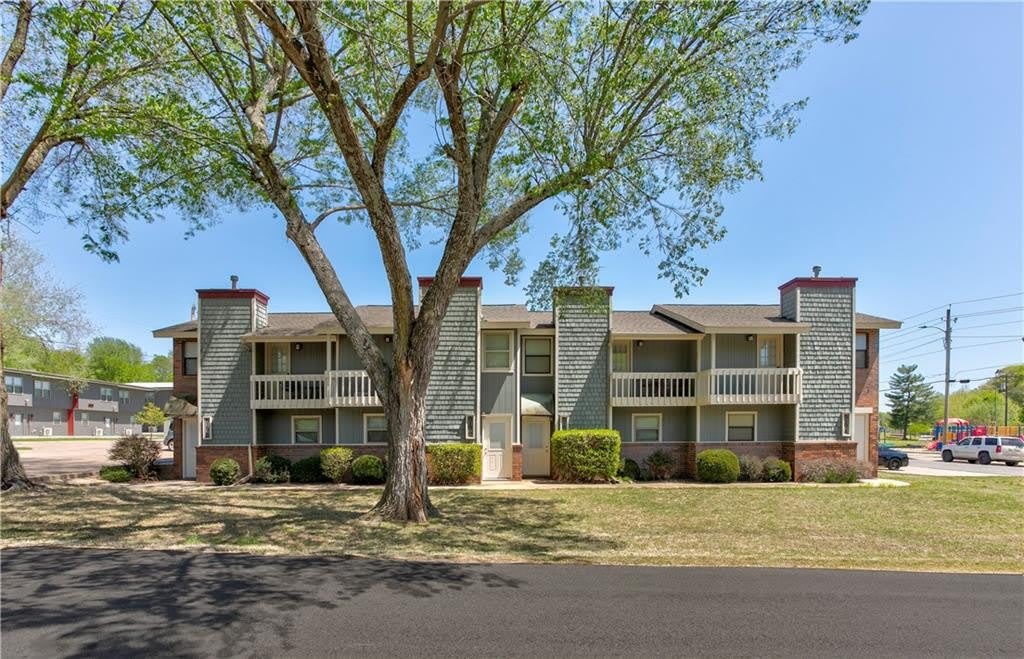 515  W Benton  ST Unit #B