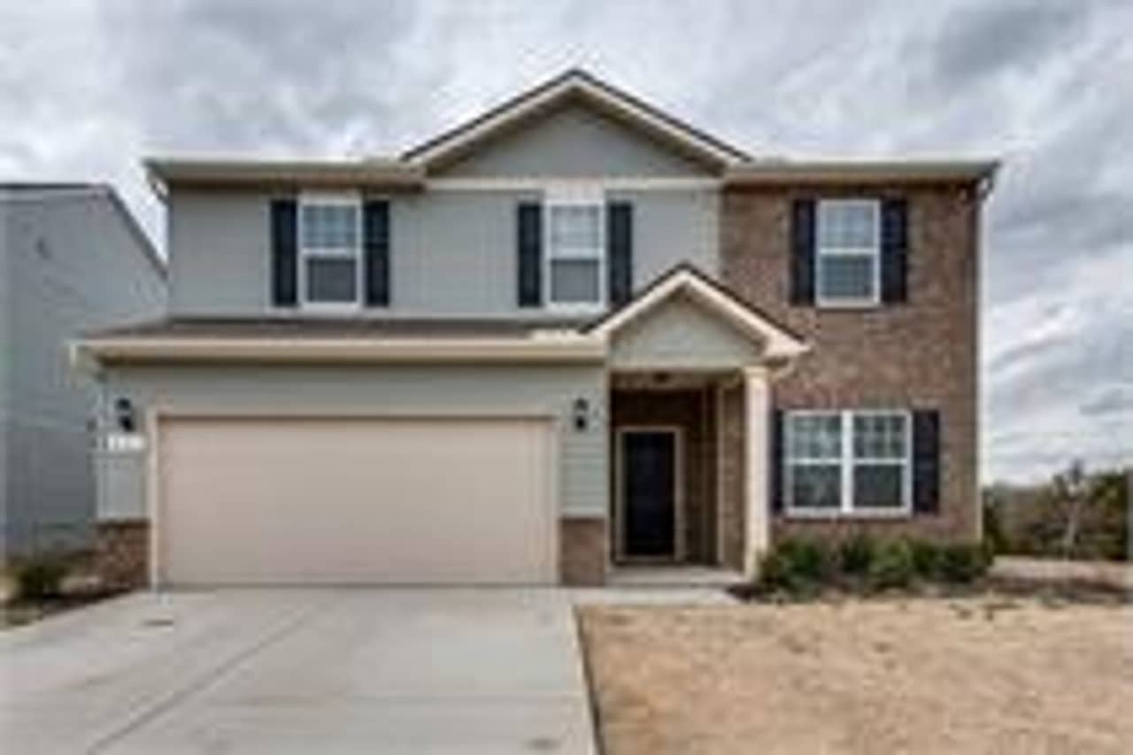 Beautiful 4bd 2.5ba home with Community Amenities