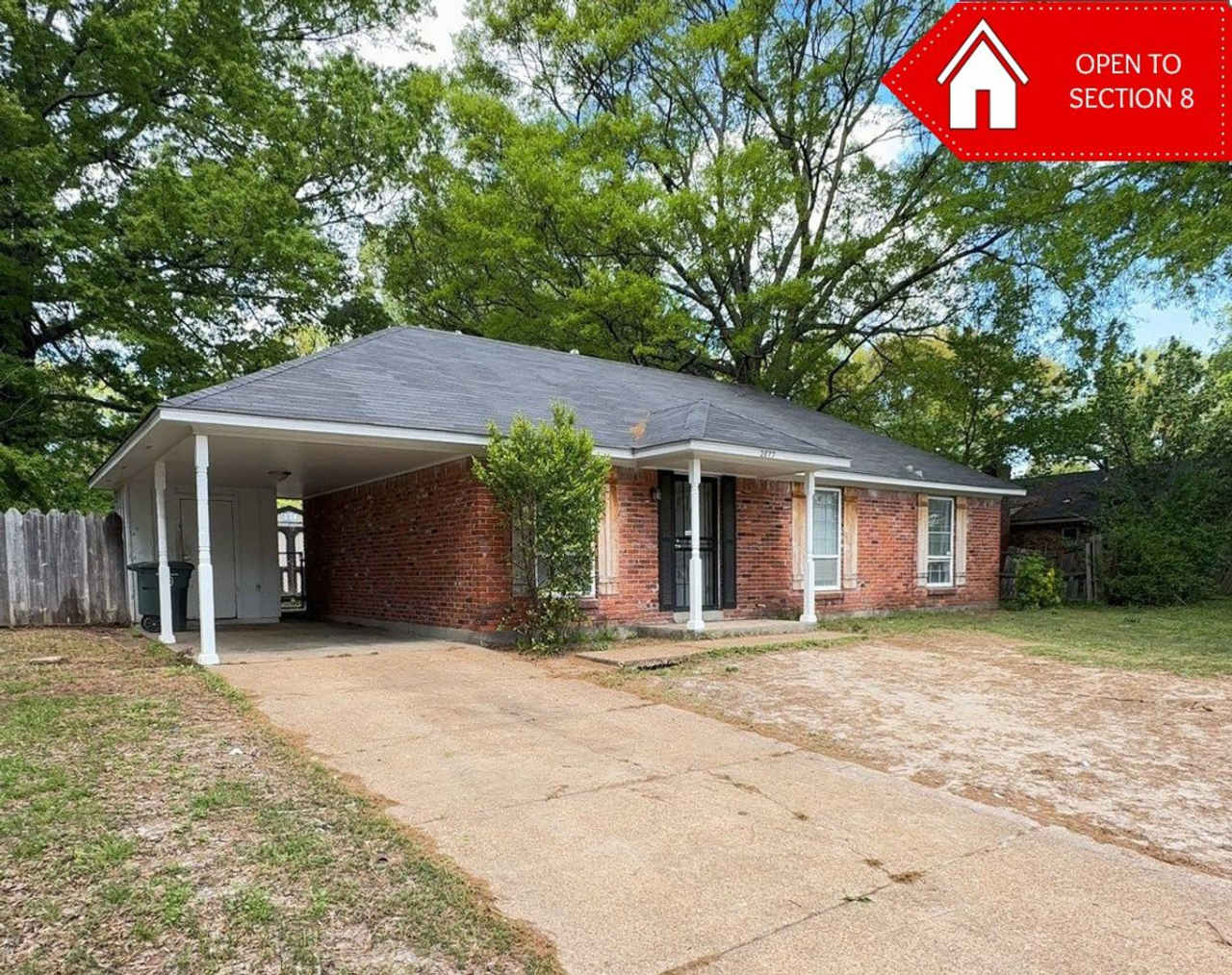 Newly Renovated 3 bed 1 bath home in Parkway Village - Open To Section 8