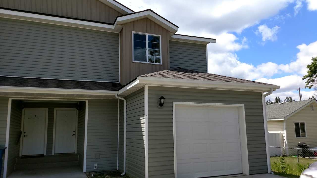 Modern Townhouse in Post Falls