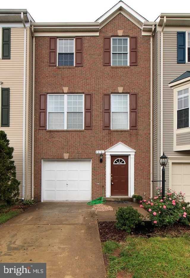 43176 LAWNSBERRY Square