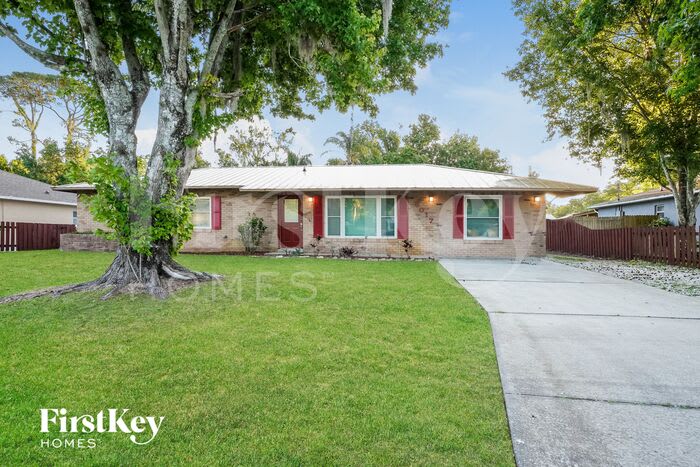 3017 Vista Palm Drive