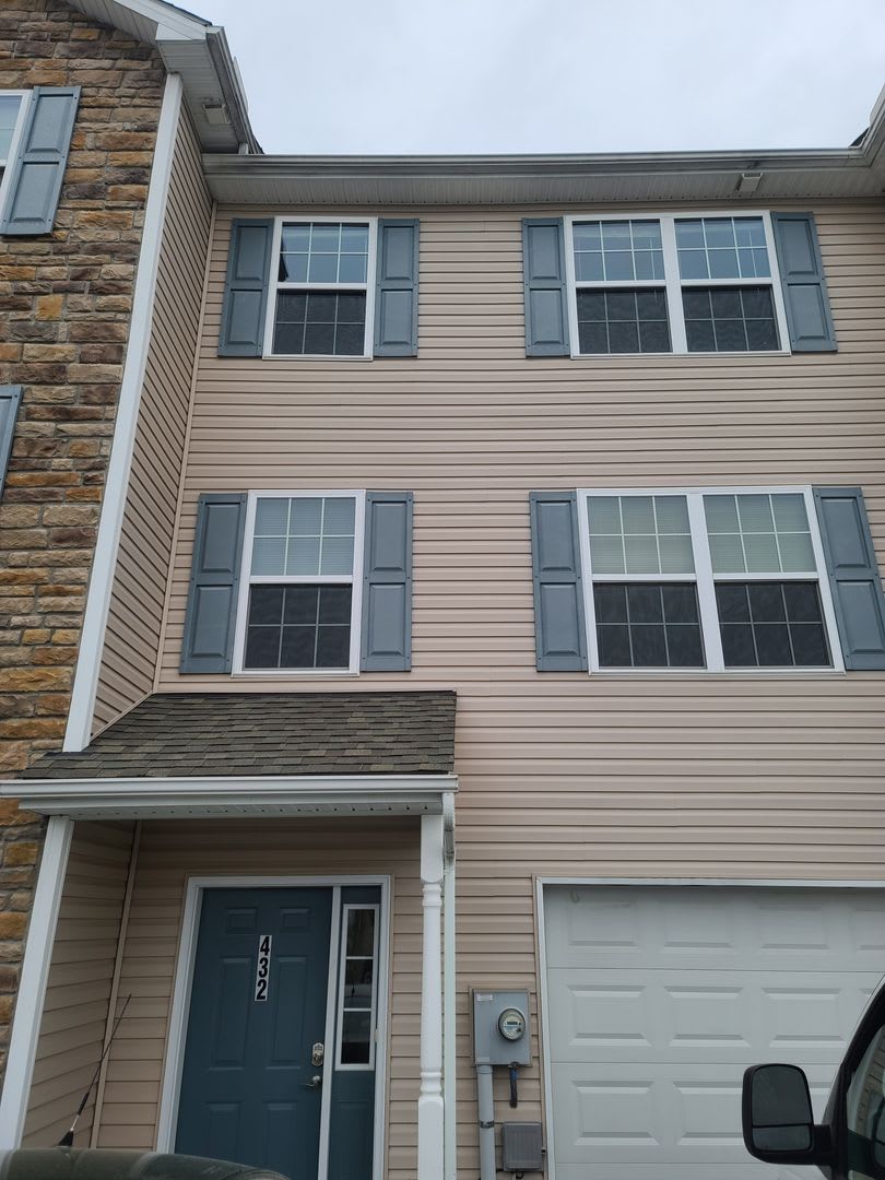 3 Bedroom 2 1/2 bath Townhome for Rent in Waynesboro