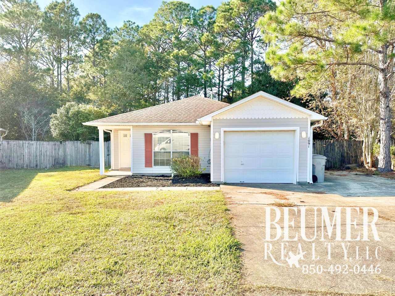 7 mo Lease Charming Home with Spacious Backyard and Modern Upgrades Near NAS Pensacola