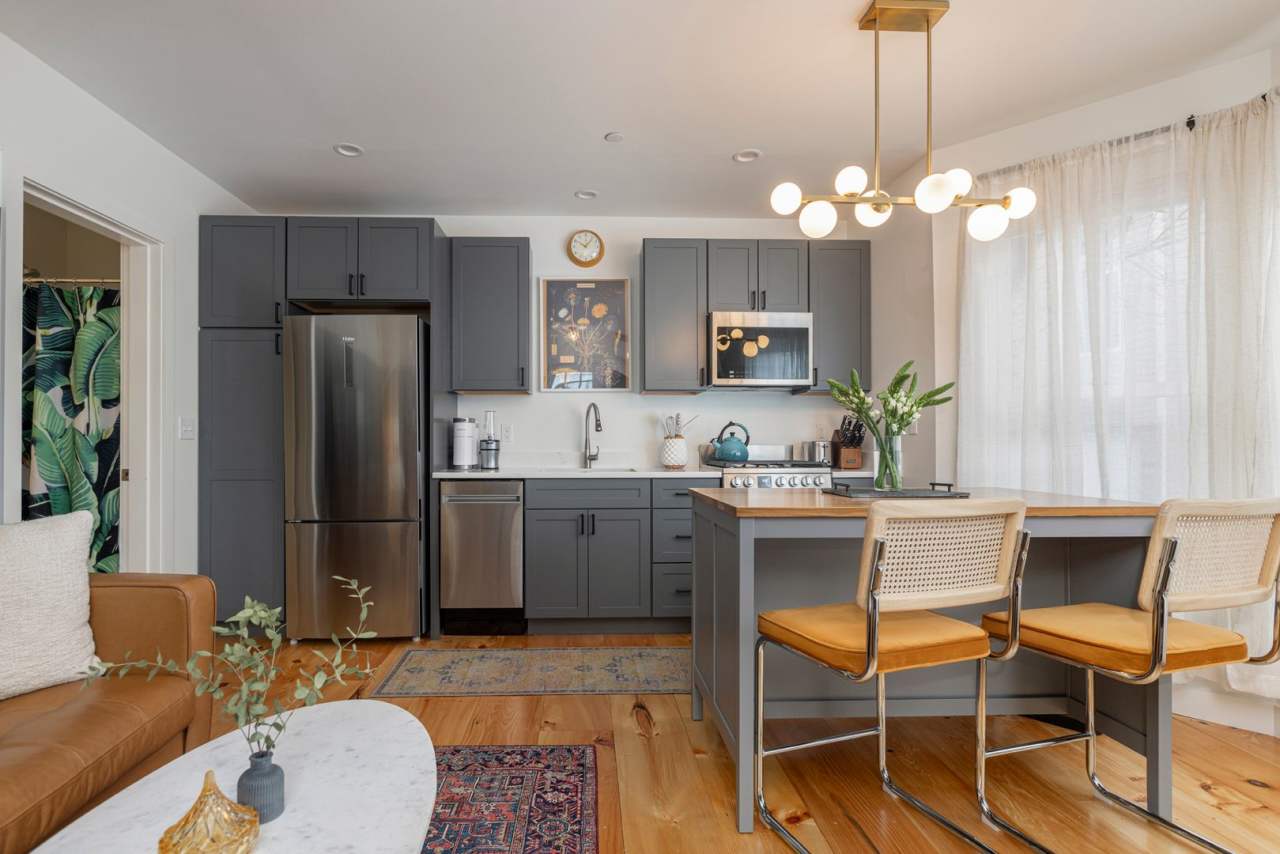 Recently Renovated 1BR Near Maine Med