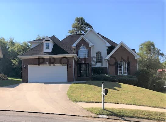 1973 Weston Hills Dr NW