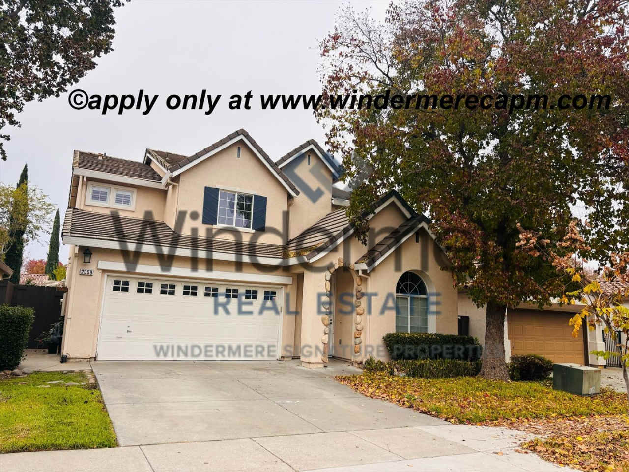 Bright  Spacious Two-Story home in Natomas Park!!