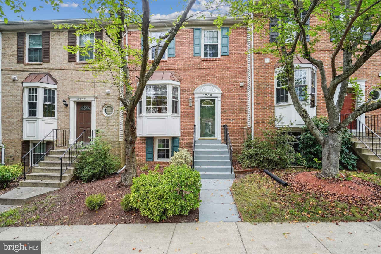 6760 CARDINAL WOODS Court