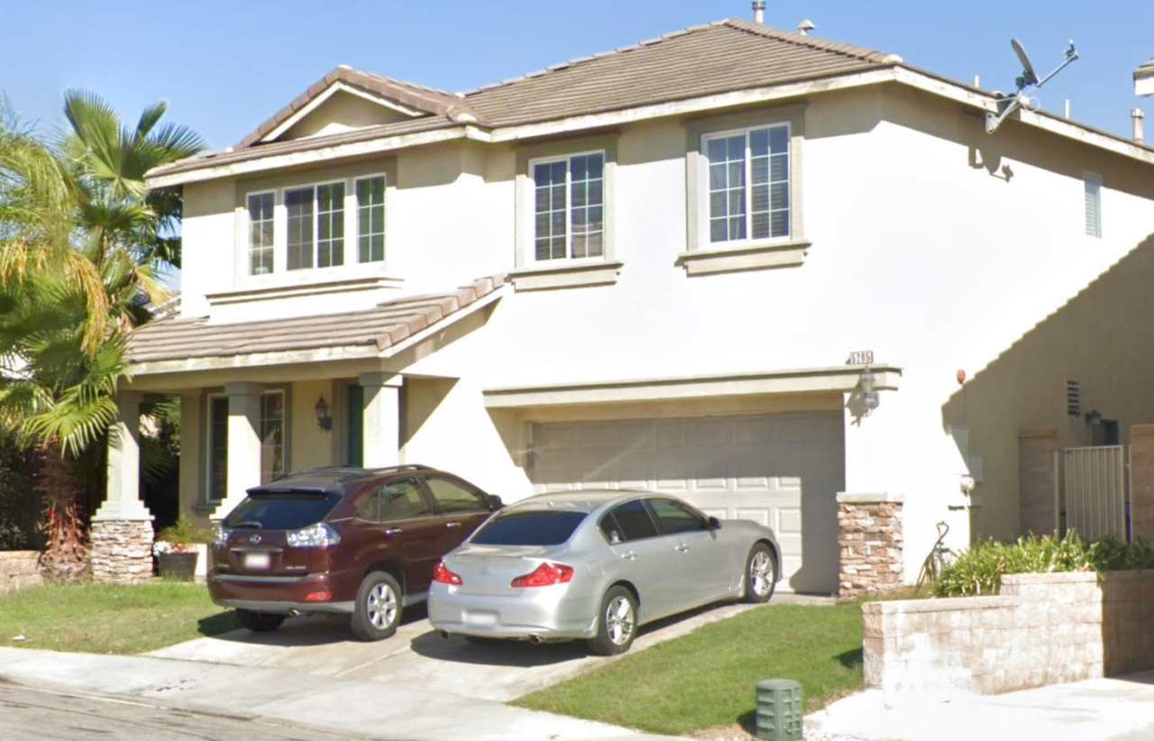 Freshly updated 4-bed, 2.5-bath home in Hunter’s Ridge North Fontana