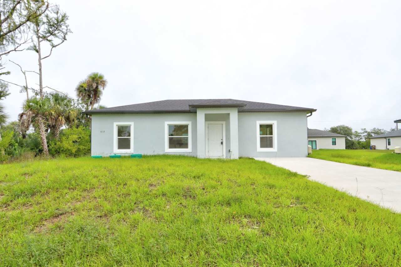 Brand New 3/2-MOVE IN READY-SEE IT TODAY!!