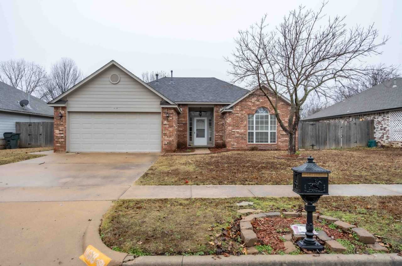 Beautiful 3 bedroom 2 bath in Collinsville!