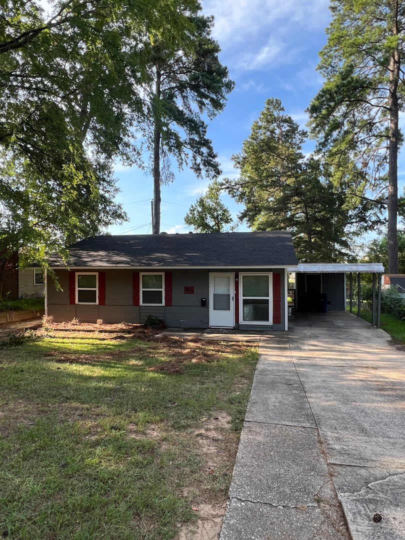 Coming Soon! Southern Hills! 3 bedroom with Large yard with carport!