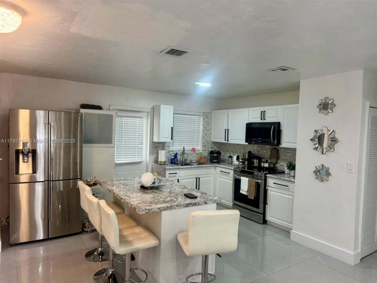 7673 Plantation Boulevard