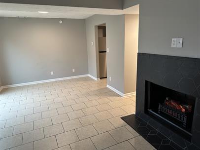 2844 Yellowstone Parkway - C