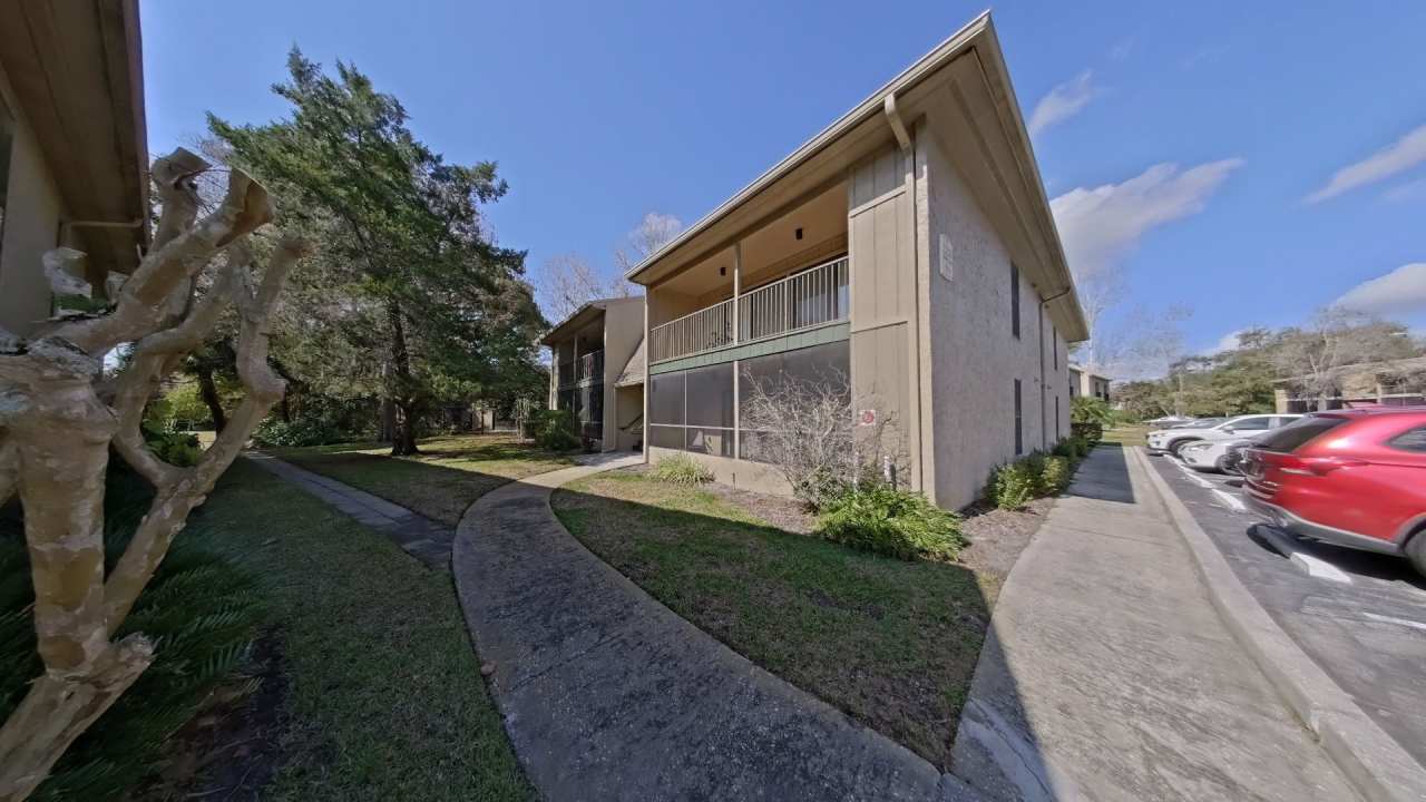 Charming 1-Bed, 1-Bath Condo with Private Lanai in Baytree Village